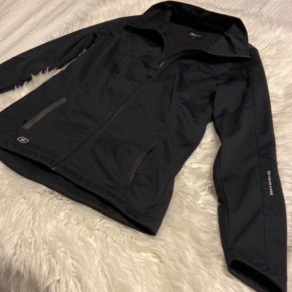 OGIO Endurance Size M Jacket Ladies color black excellent condition - Picture 5 of 16